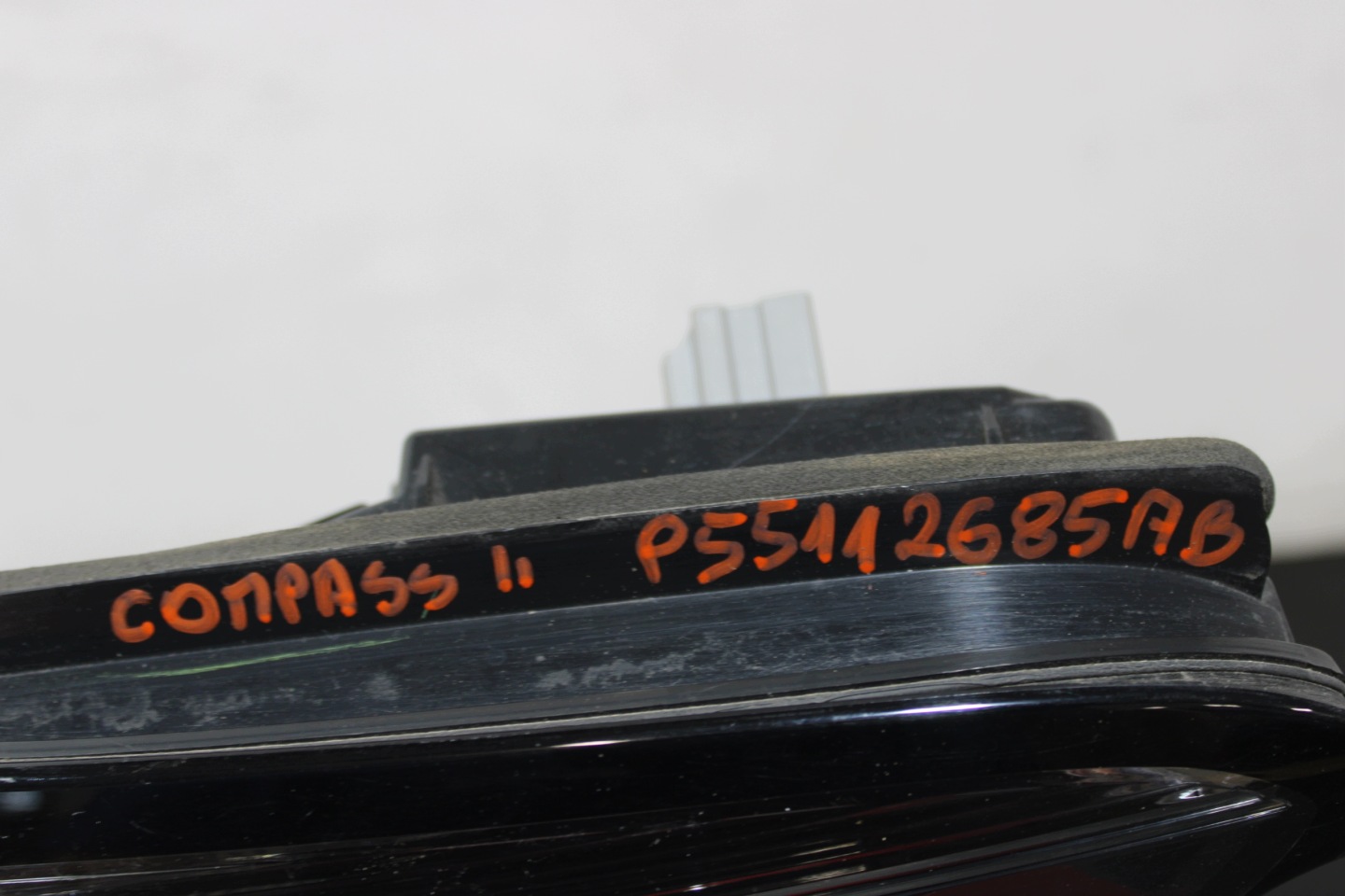 light bonnet left rear part left rear P55112685AB JEEP COMPASS II 2 1.4T