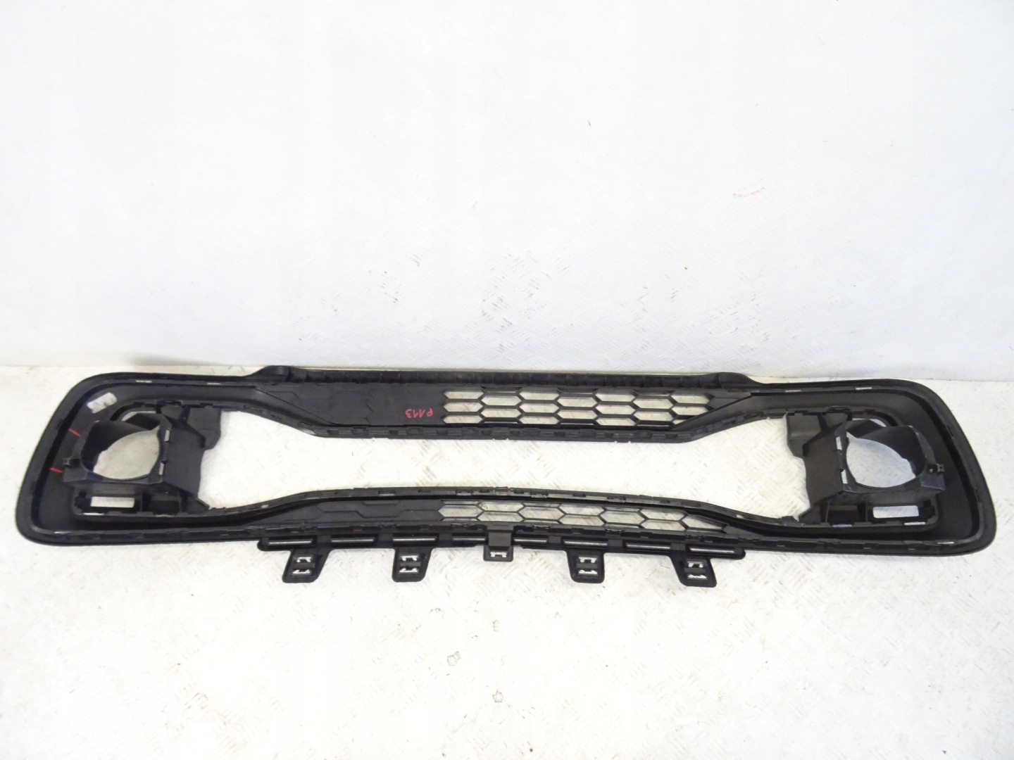 grid of a bumper front front VW UP LIFT 1S0853677F