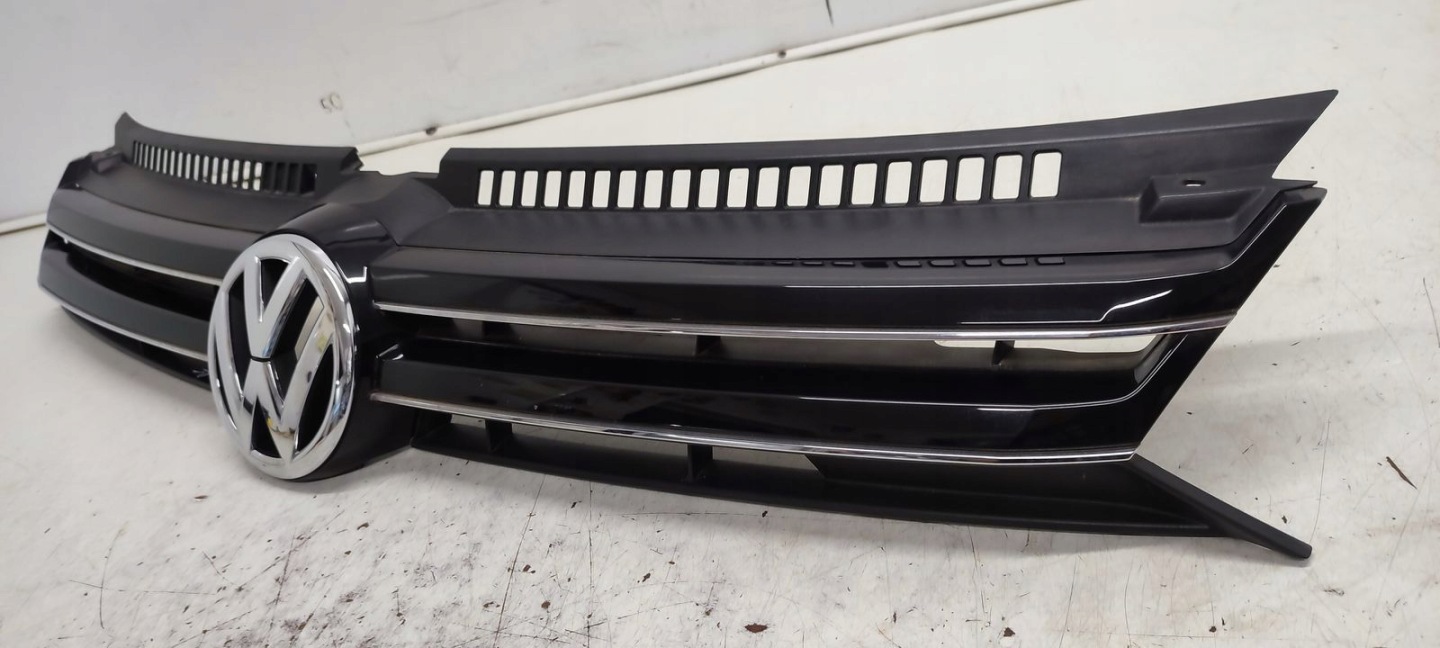 maska chladiče maska VW Golf VI plus