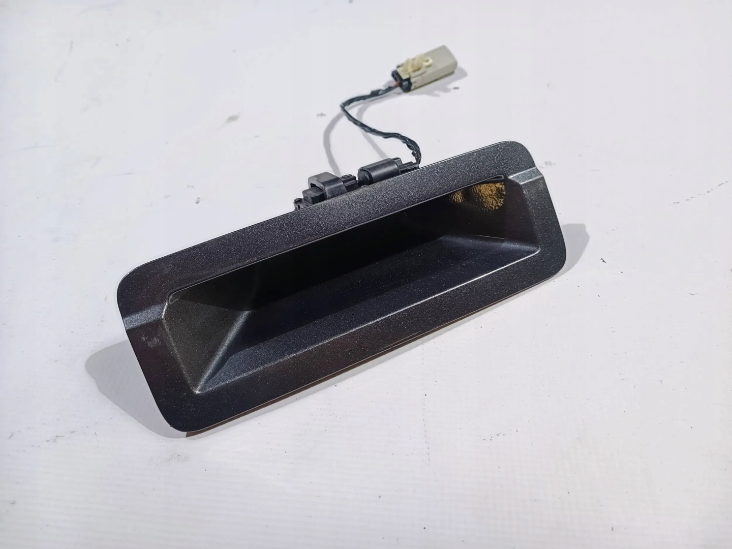 handle bonnet boot Ford Flex 2013