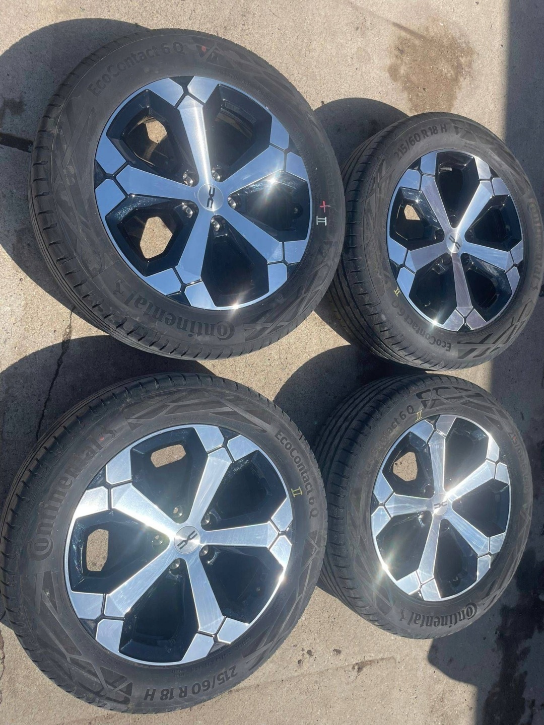 disc 18 wheels discs Bigster 403000722R tyres Continental 215/60 nr II