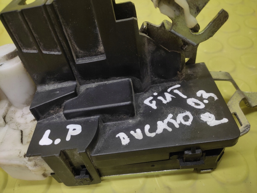 FIAT DUCATO 2 lock door left front