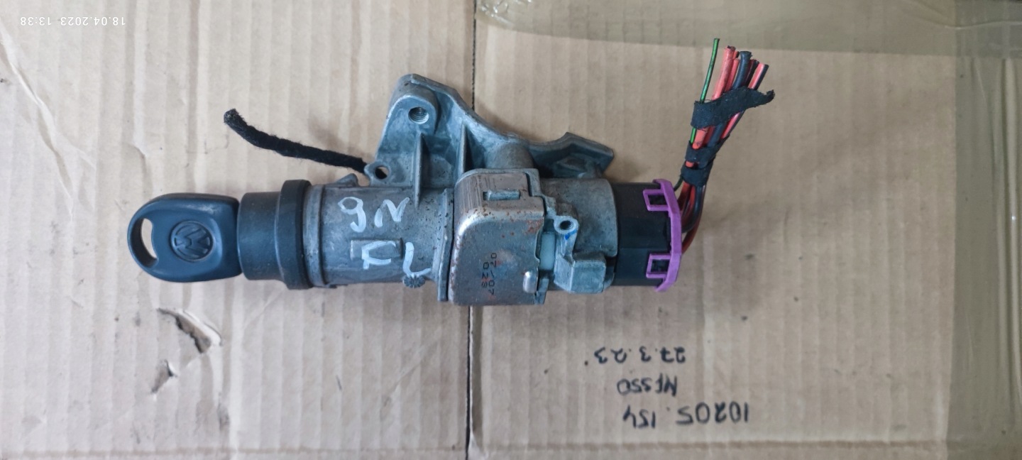 VW POLO 9N FL LIFT ignition + key