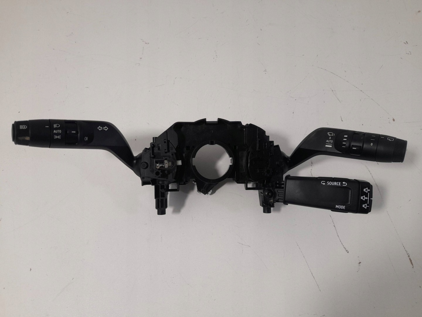 Renault Clio VI 2026r Manetka Indicateurs de direction (PS300)