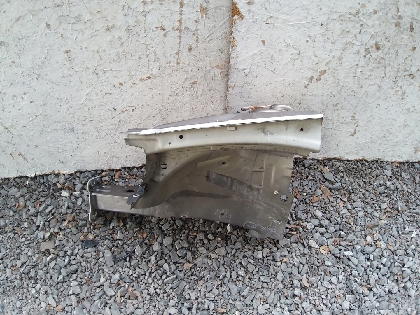 VW PASSAT B7 quarter quarter FARTUCH left front