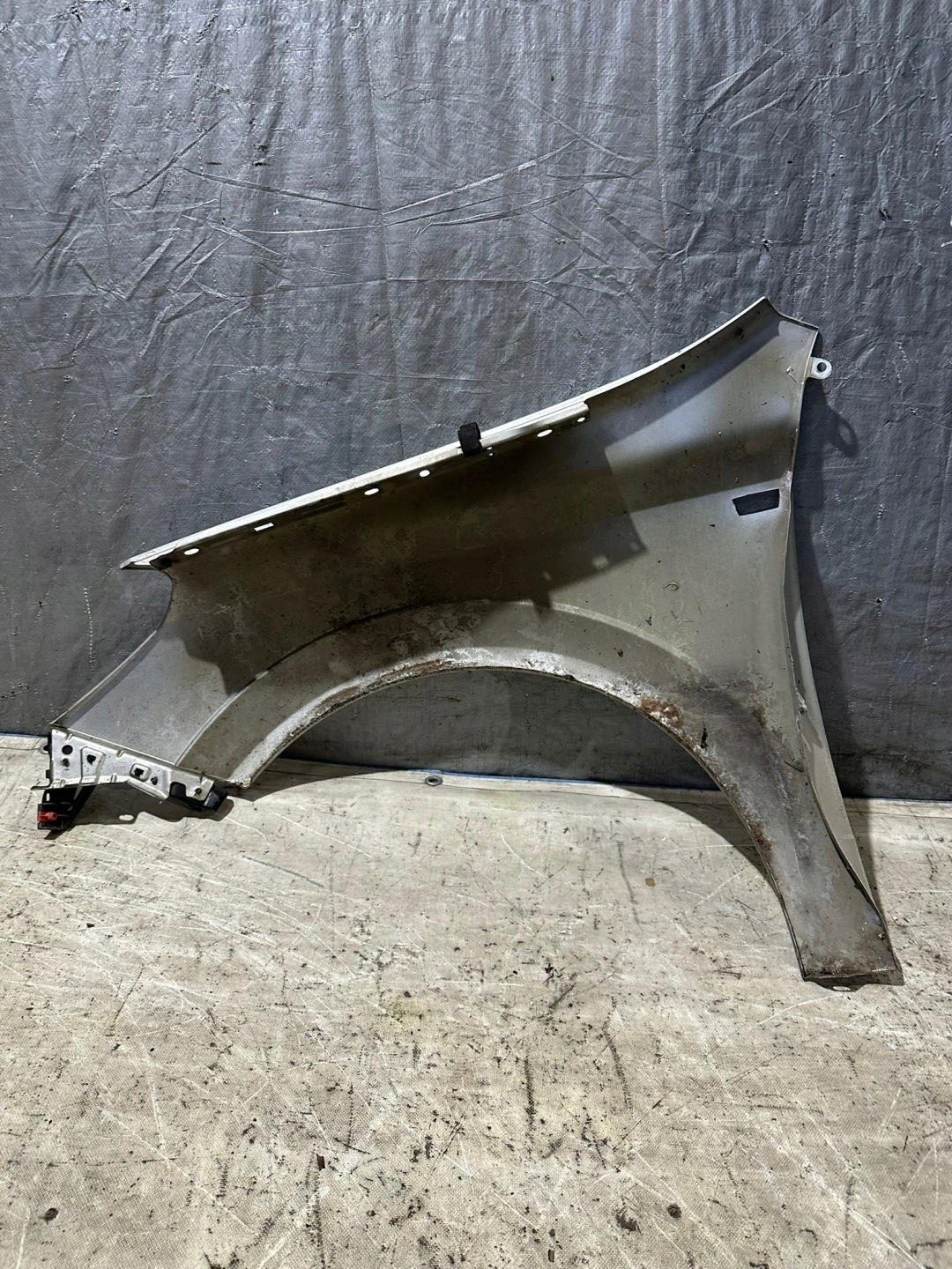 blatobran desni prednji dio OPEL ASTRA H Z157