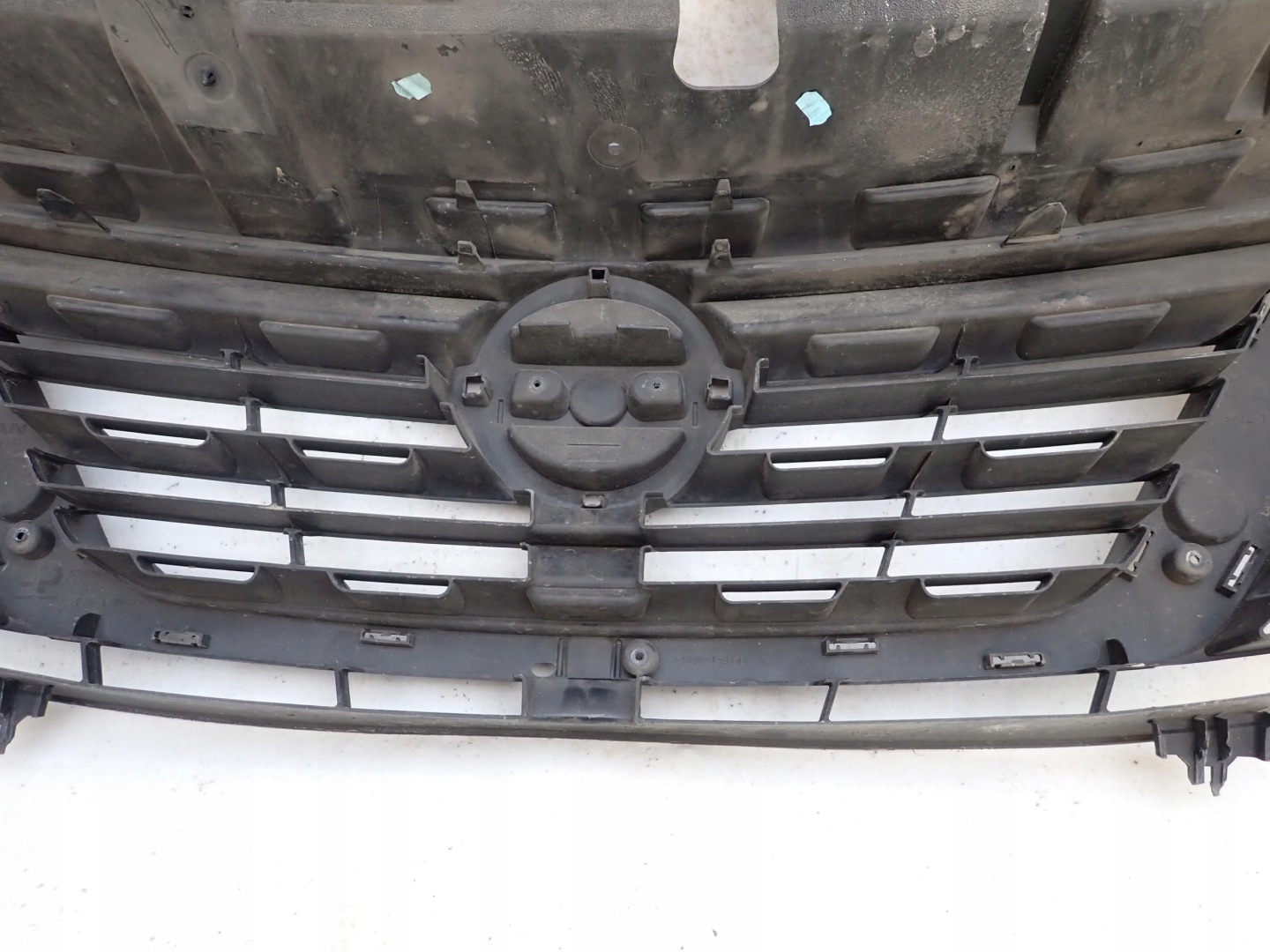 NISSAN NV300 16-> Grill Grill