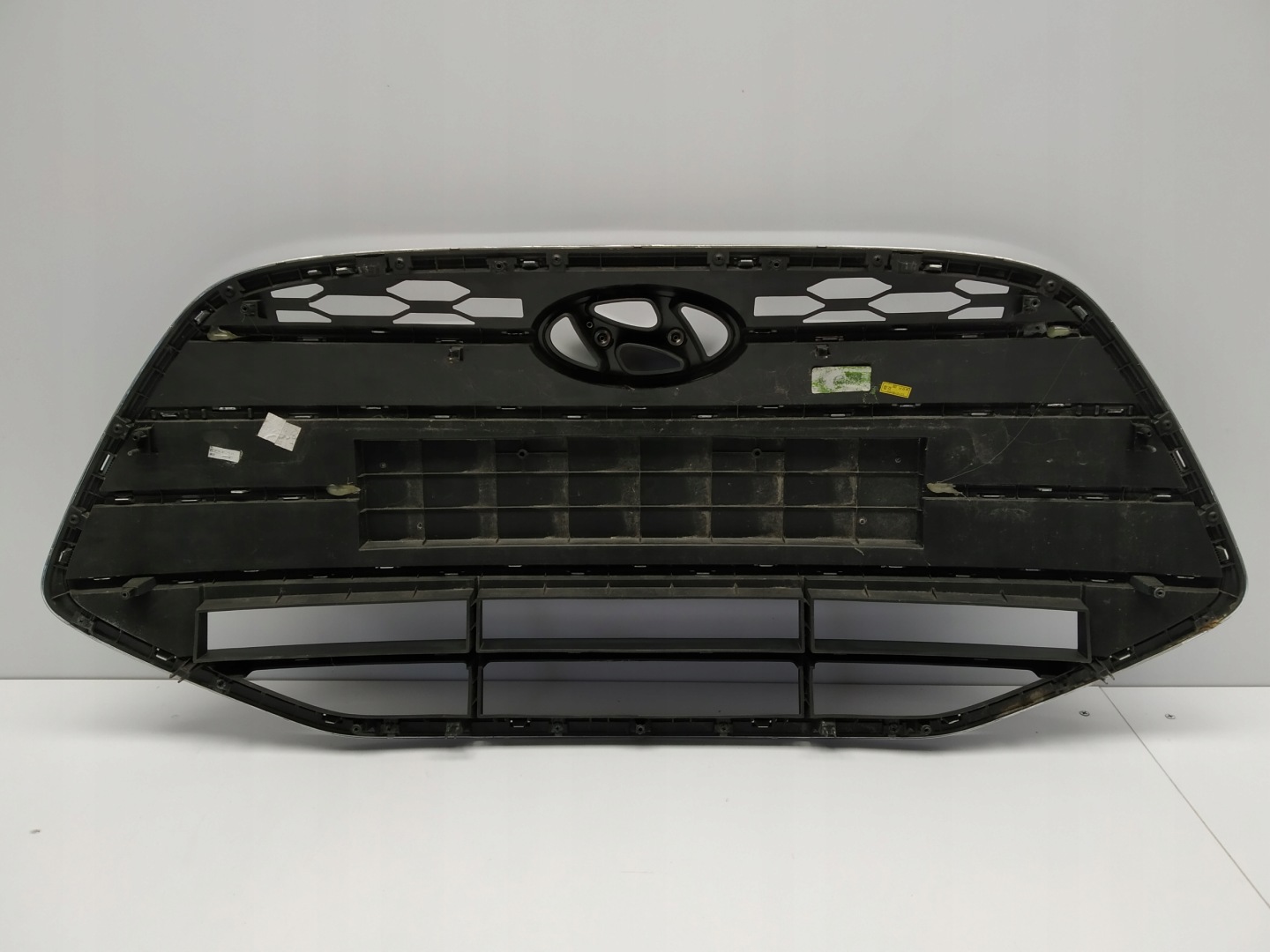 2015r + Hyundai ix20 lift front prekladgrill chrom logo front originál