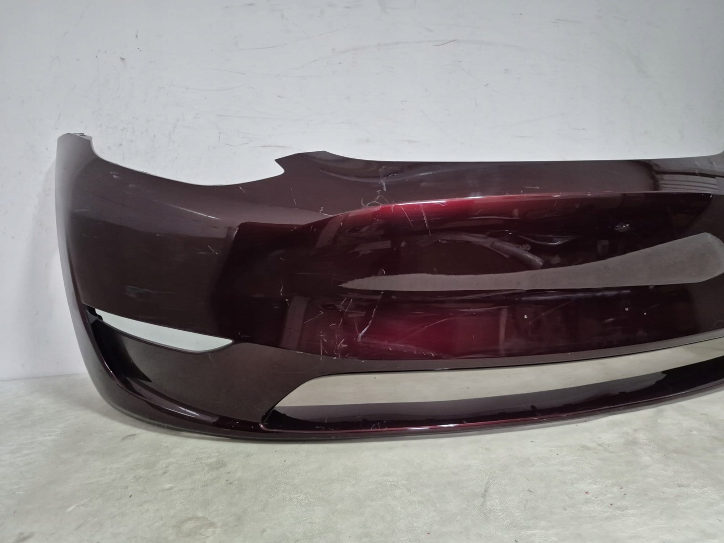 TESLA MODEL Y 20-25 pare choc avant avant