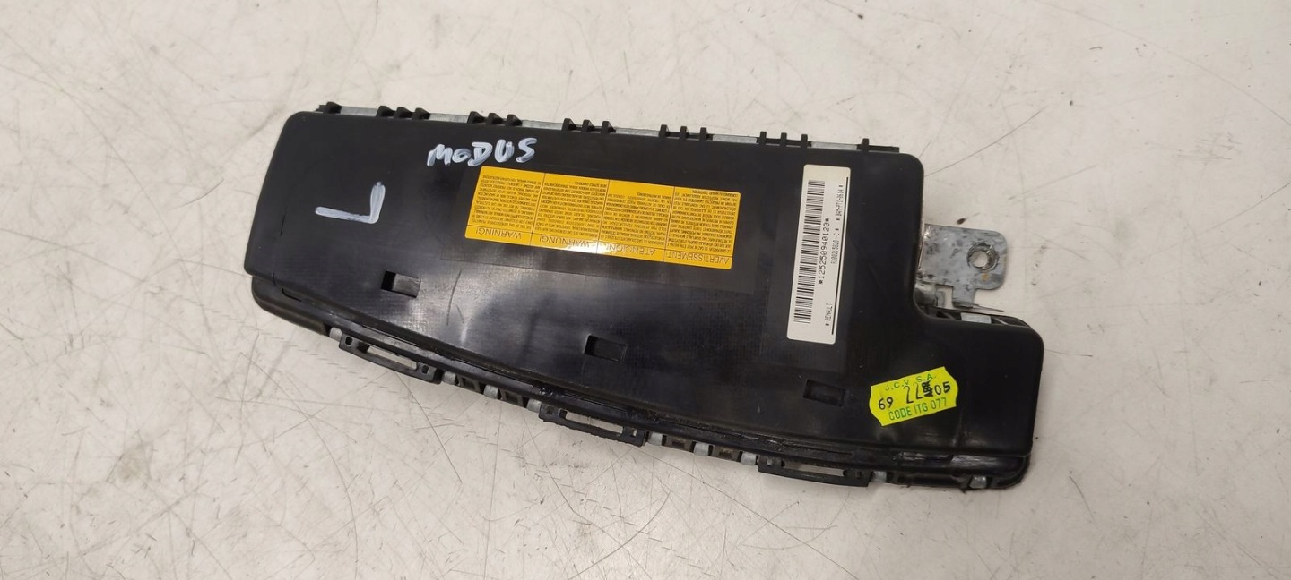 seat airbag left Renault Modus 1,2 16V