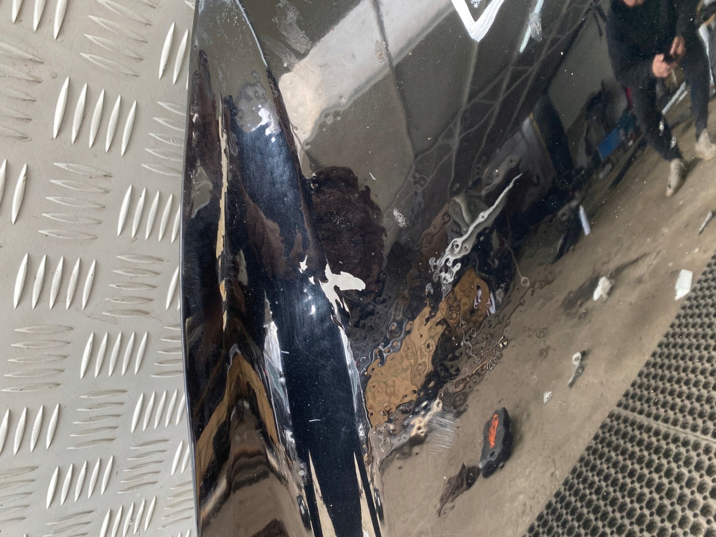SUZUKI KIZASHI 09-14 bonnet front colour ZMV original