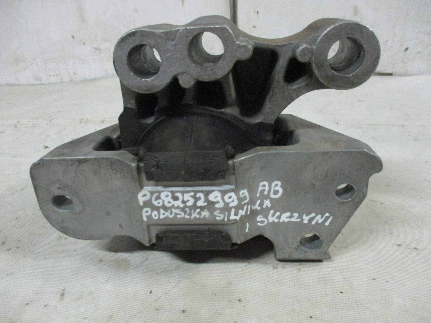 engine mount Jeep Compass II 2017r 00534116150