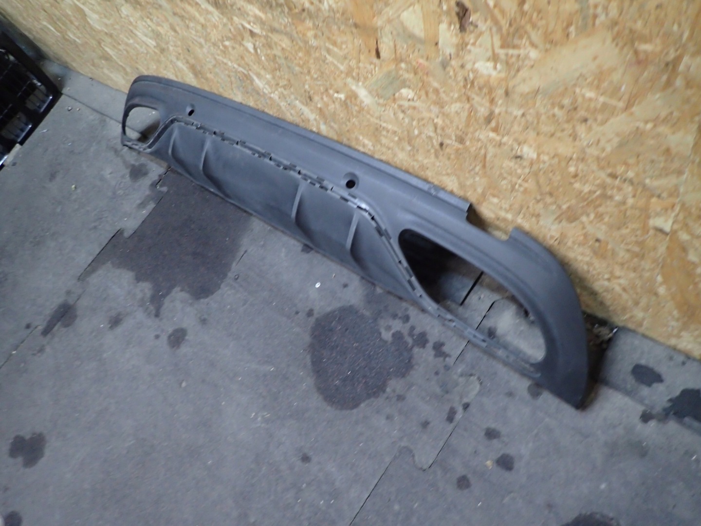 BUMPER REAR PART ACCESSORIES MERCEDES C KLASA W205 AMG