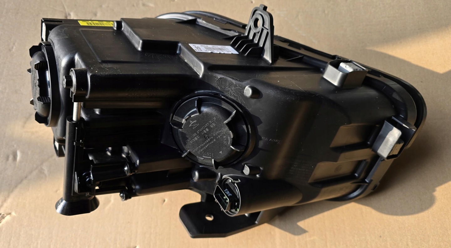 light front front right HYUNDAI KONA J9921-22020