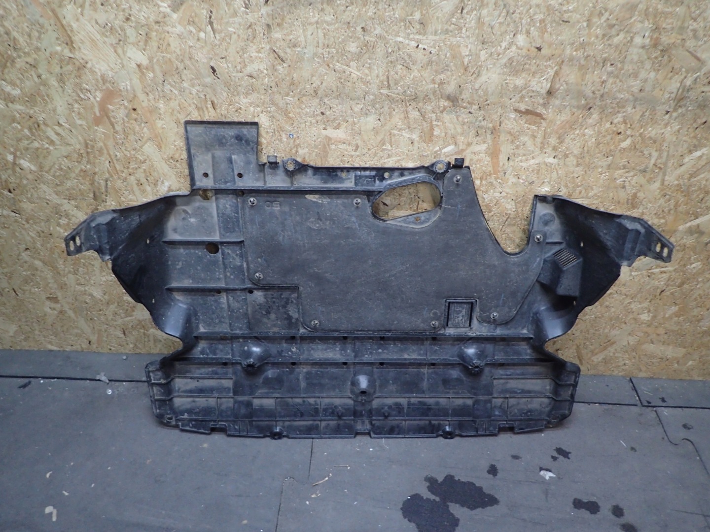 COVER BELOW ENGINE COVER SUBARU XV 56410FL010