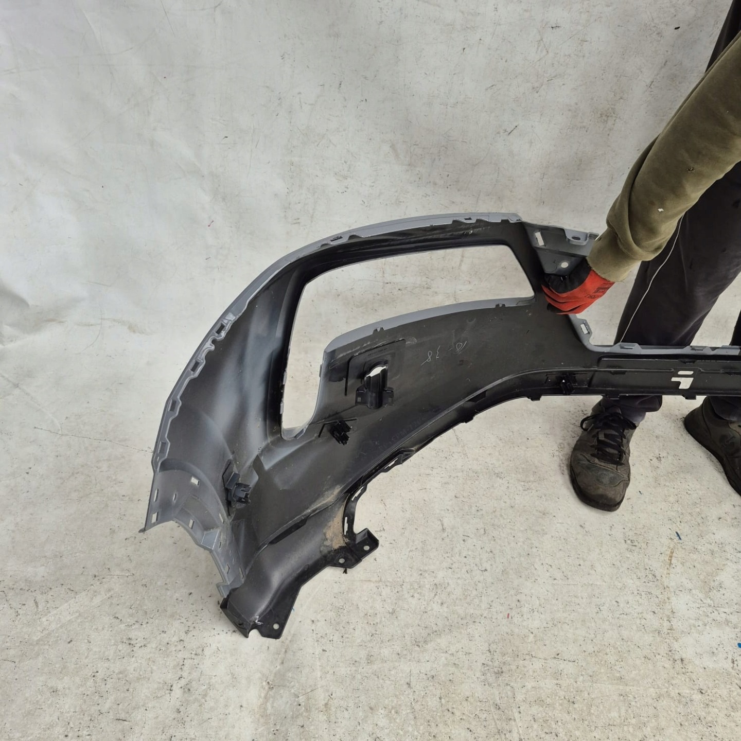 NISSAN X-TRAIL T33 IV 21- bumper front front SPR PDC