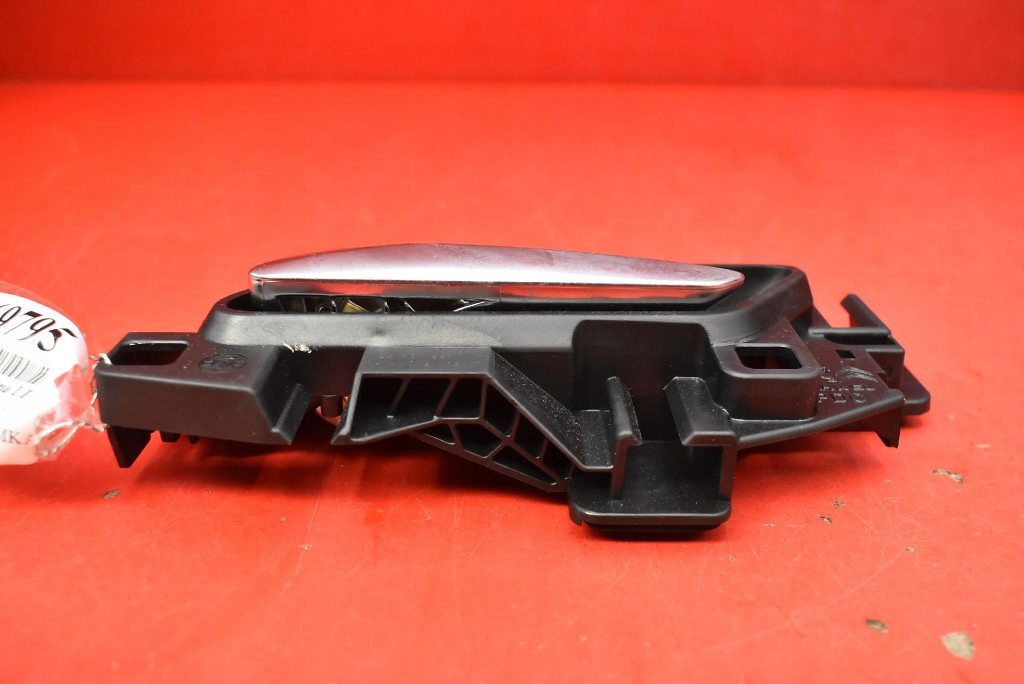 handle inner left rear part CHROM 98201553VV PEUGEOT 2008e 2 II 19-21