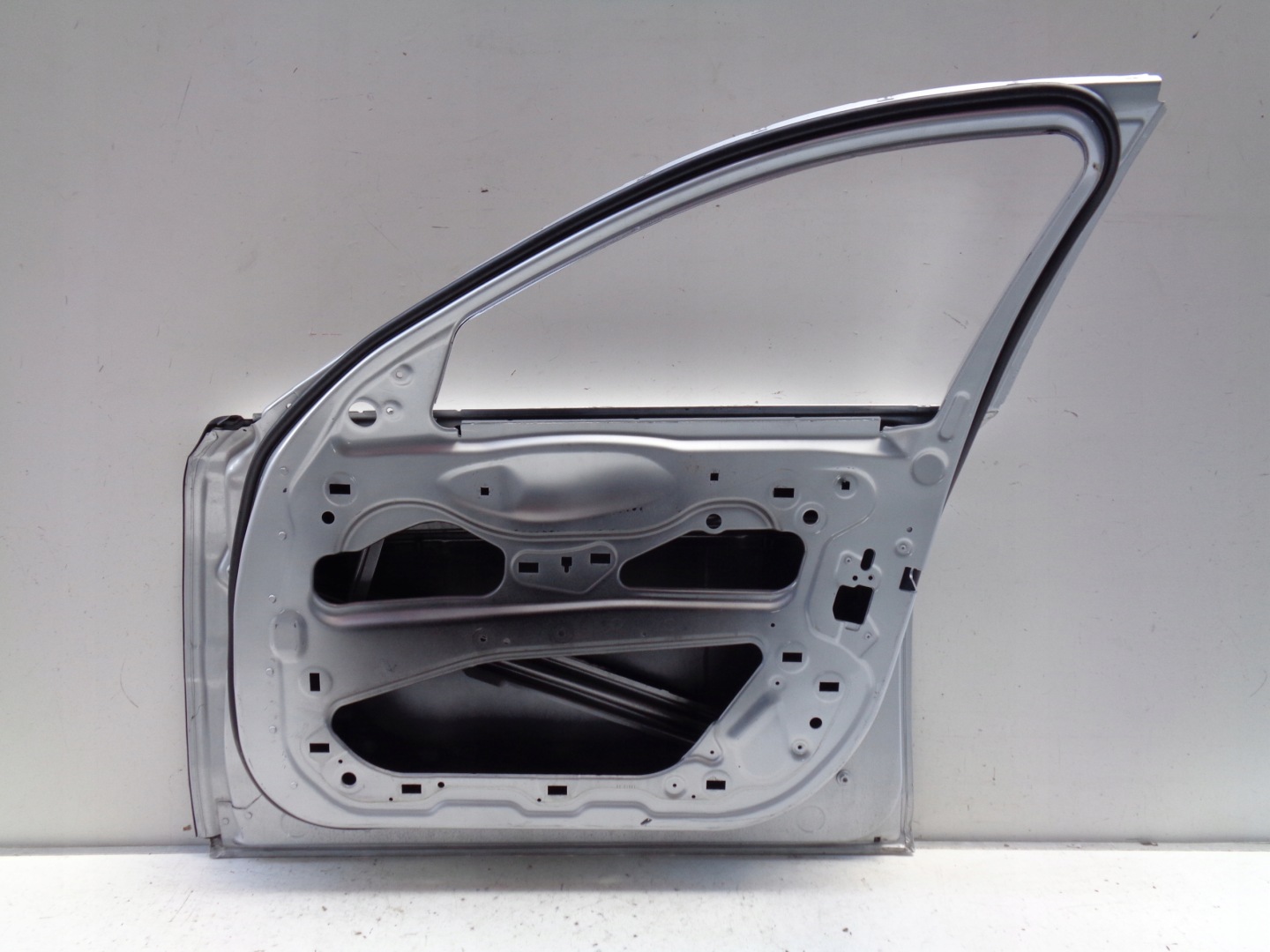 door right front BMW 7 F01 NR 42602