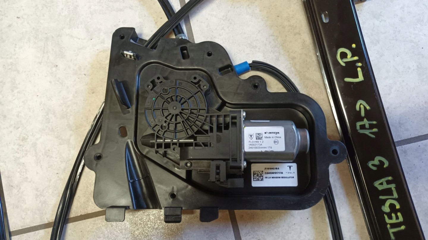 mechanism lifting windows left front TESLA 3 2017R->