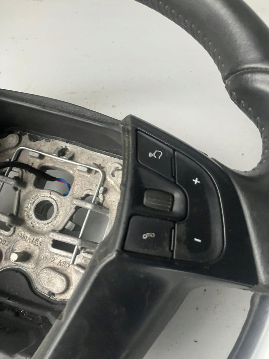 lenkrad Leder MULTIFUNKCJA CITROEN C4 PICASSO II LIFT 98167370ZD