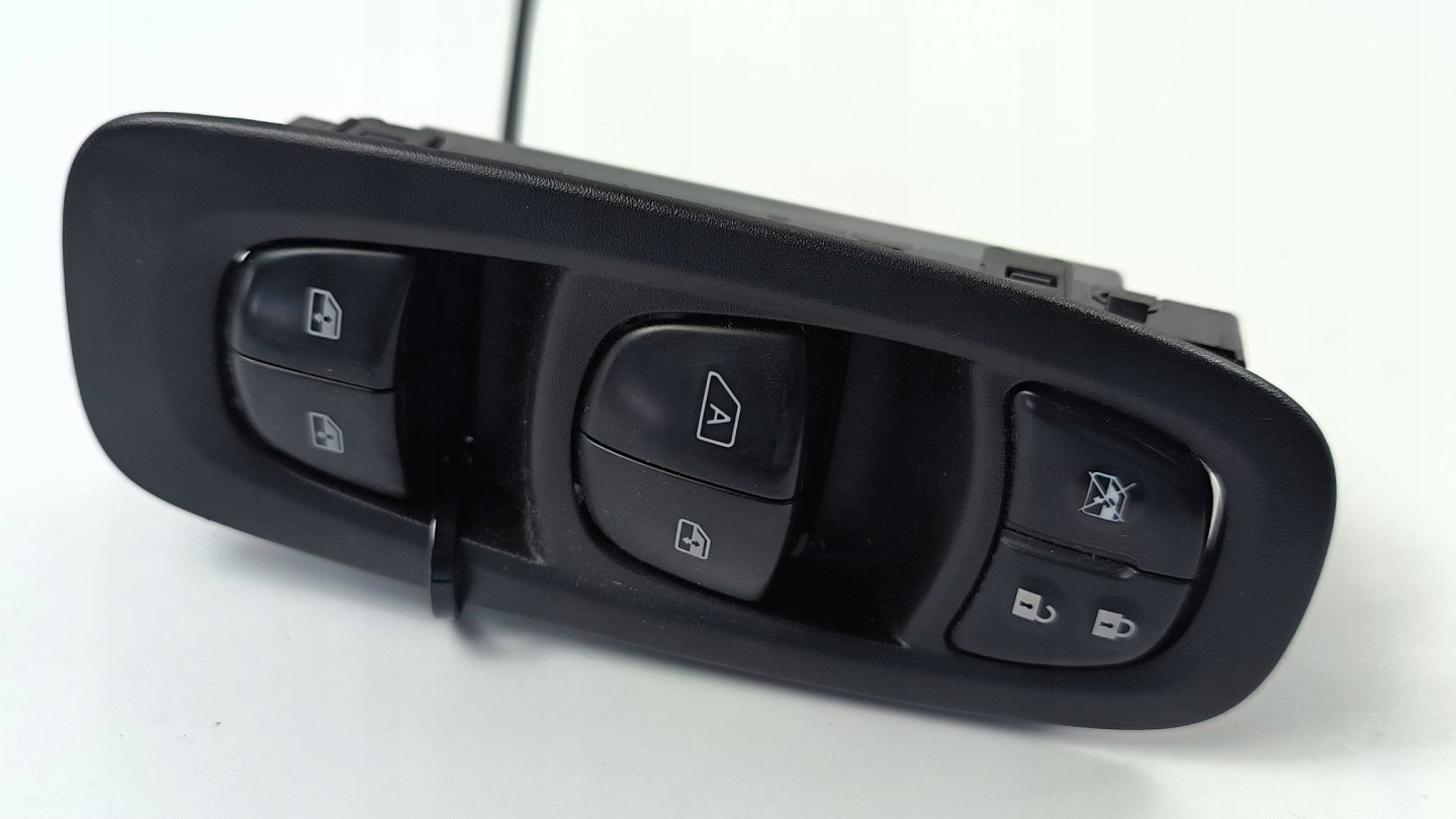 control panel of the window 254011766R RENAULT KADJAR