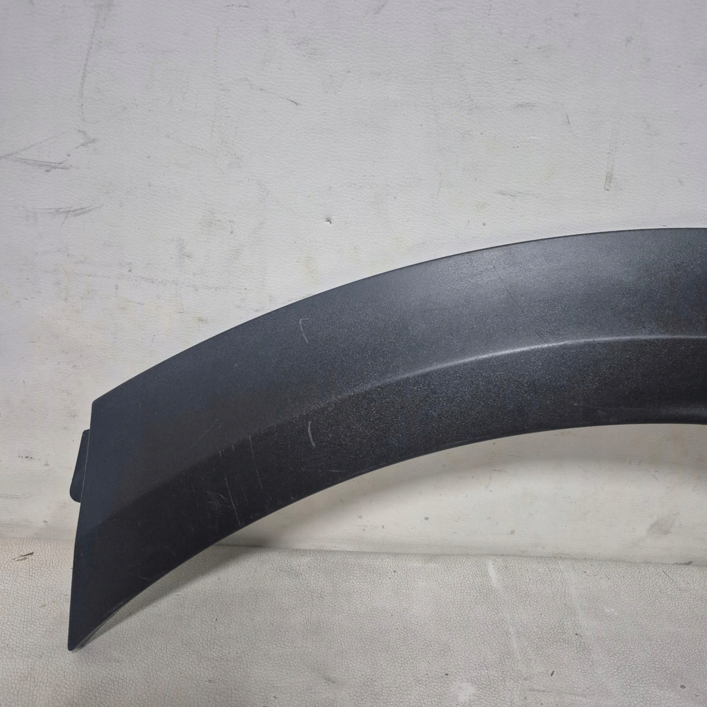 NISSAN JUKE II 2 19-> moulding cap left rear part