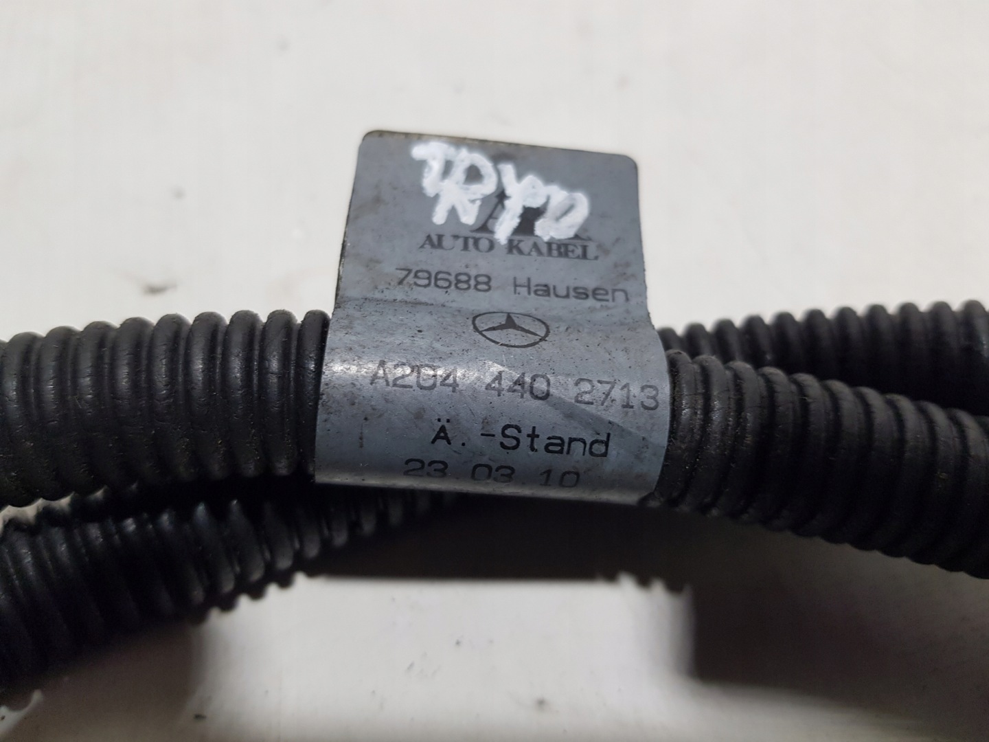 prijenos KABEL alternatora akumulator 2044402713 MERCEDES W204