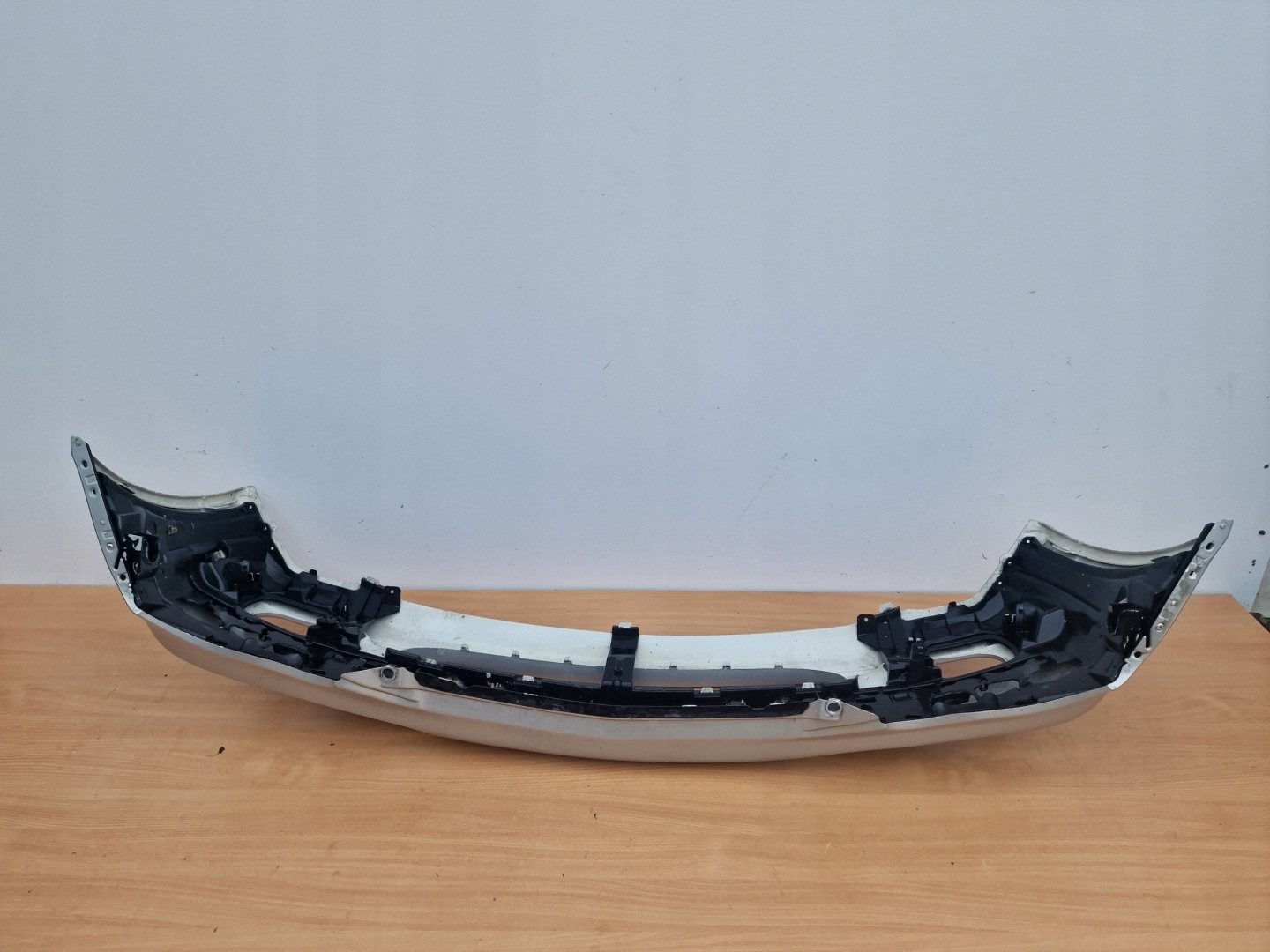 MERCEDES C-KLASA W203 bumper front + pillar