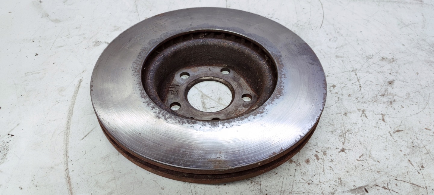 disc brake front AUDI A4 A5 8W0615301AA *2*