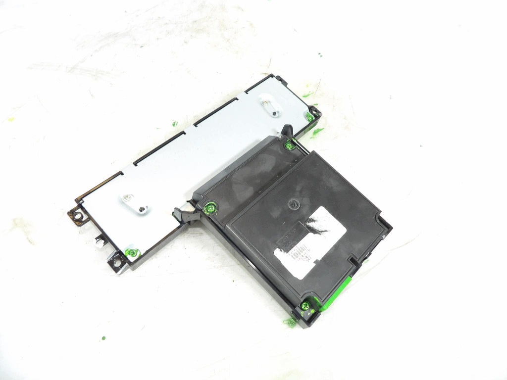 VOLVO V70 III display 30797715
