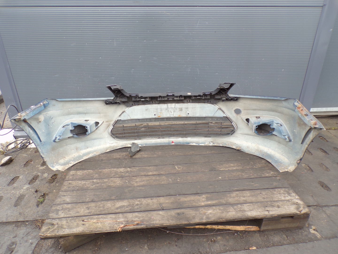 Frontstoßstange vorne FORD FOCUS 2 II LIFT