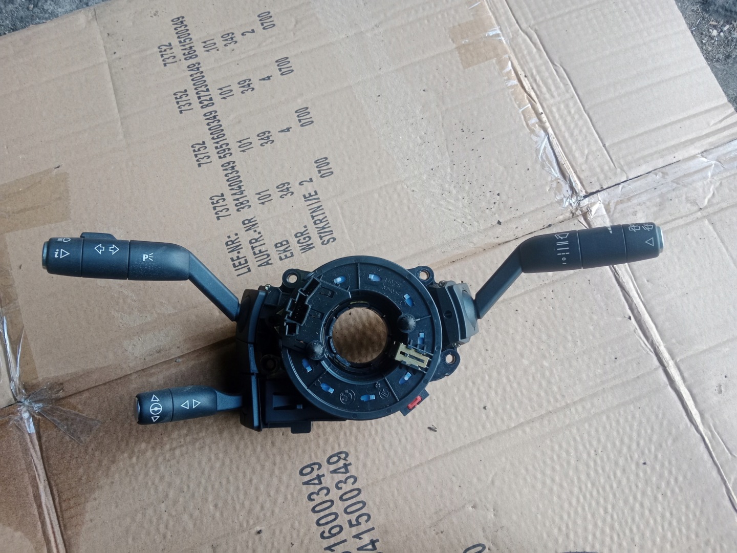 Commodo essuie glace RANGE ROVER L322 6901774