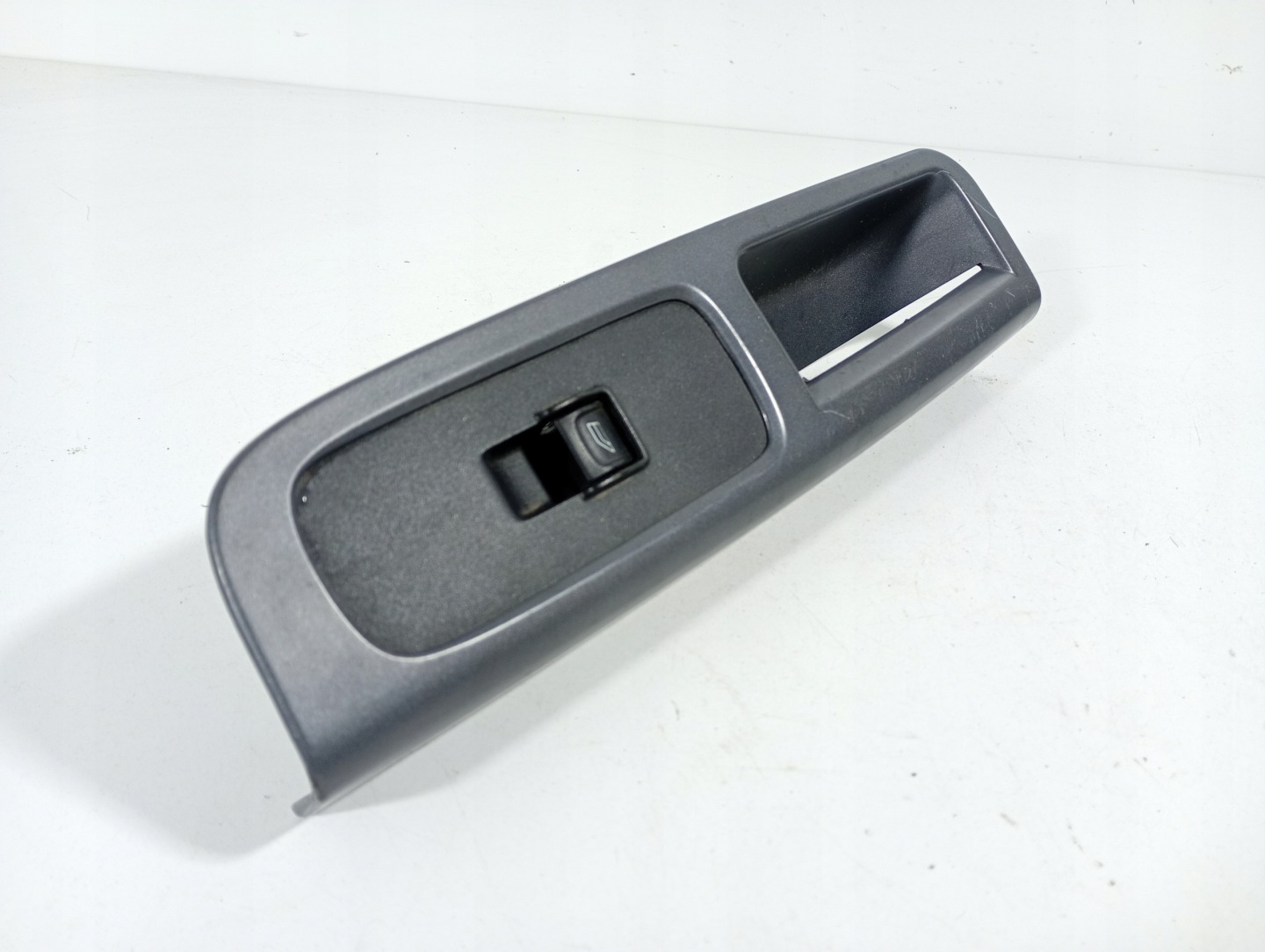 Volvo V50 S40 04-12 switch switch PANEL of the window right OE 30773214