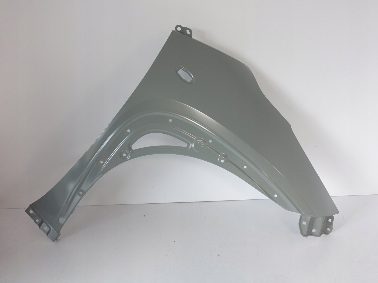 TOYOTA AYGO X 21- fender right front new ORG