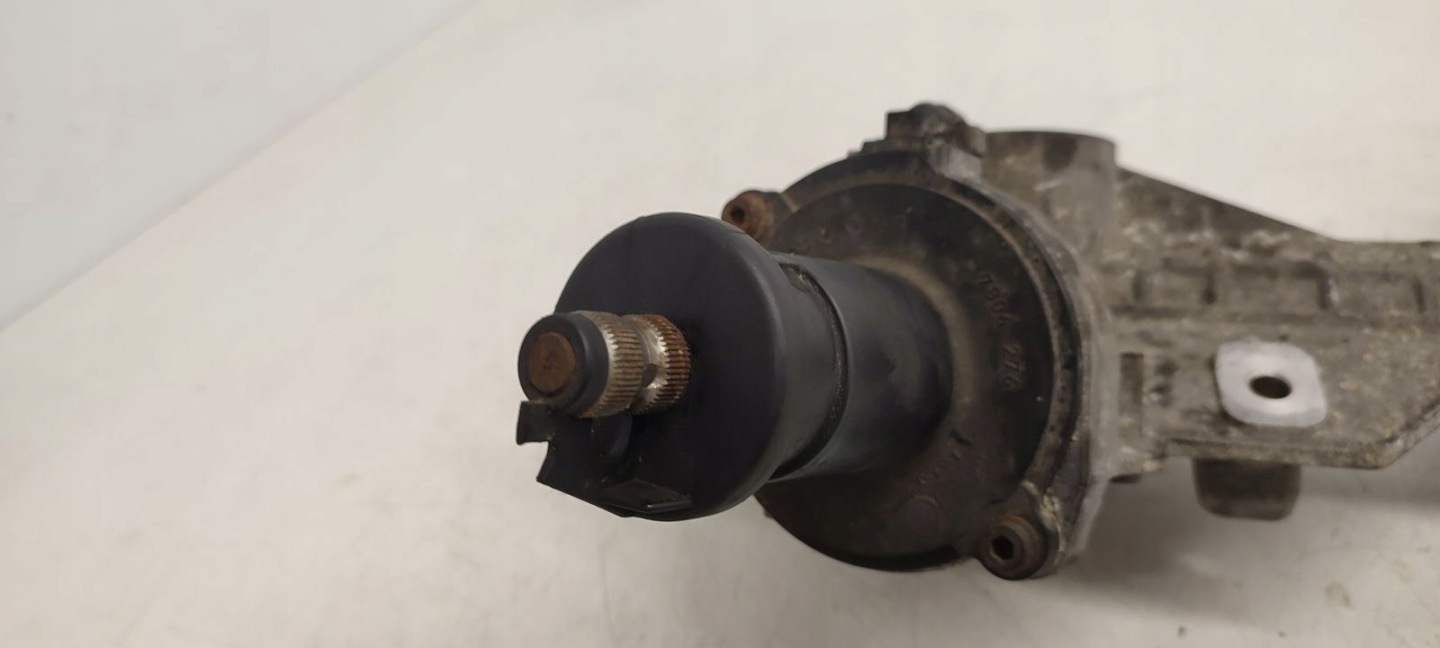 Boîte direction BMW E90 E91 2,0D LIFT