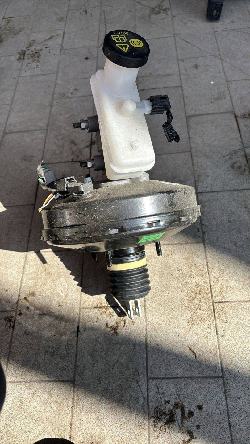 Servo Frein Dacia Spring 472106568R