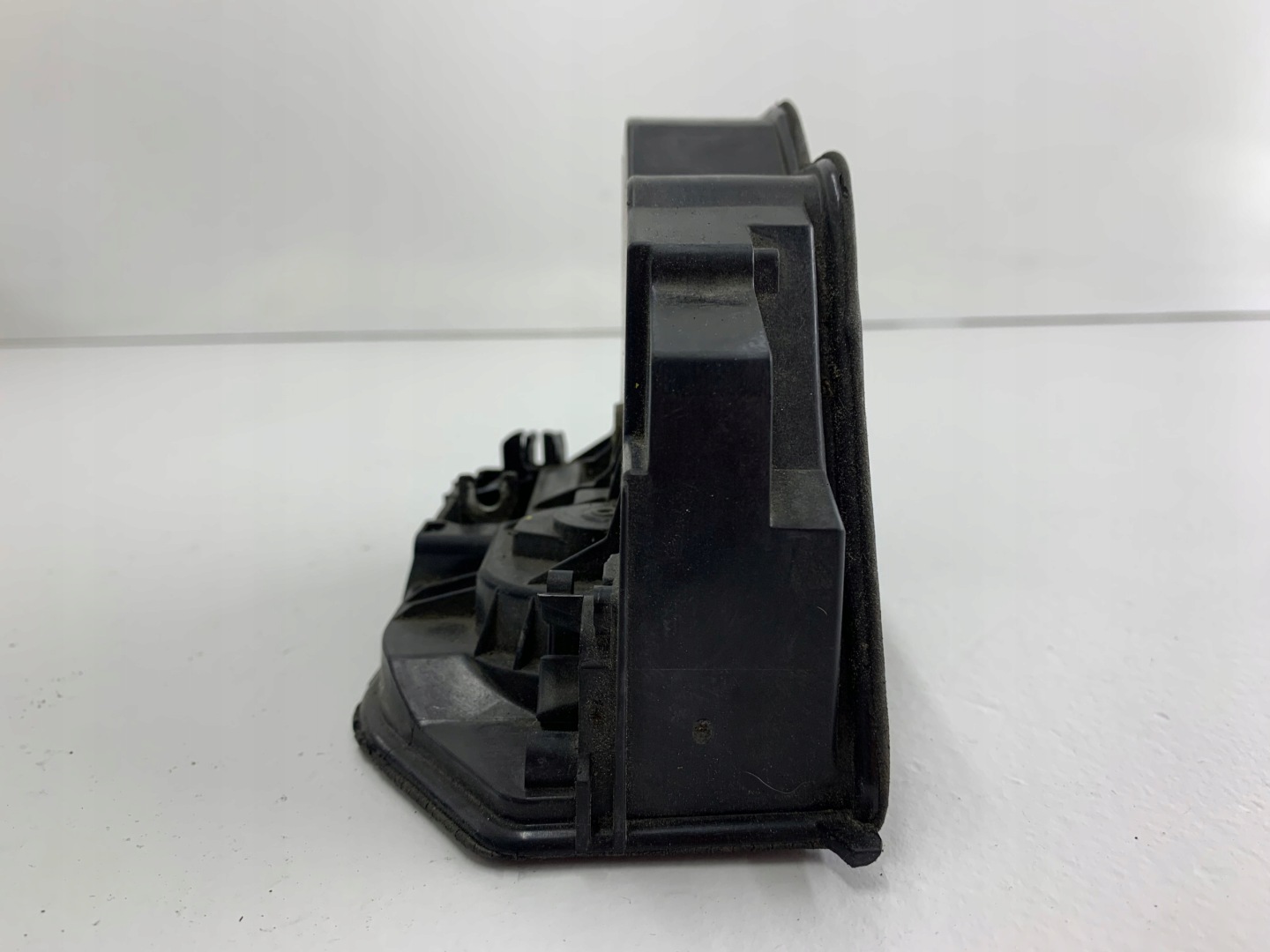 BMW E60 E61 lock door left rear part 7154629