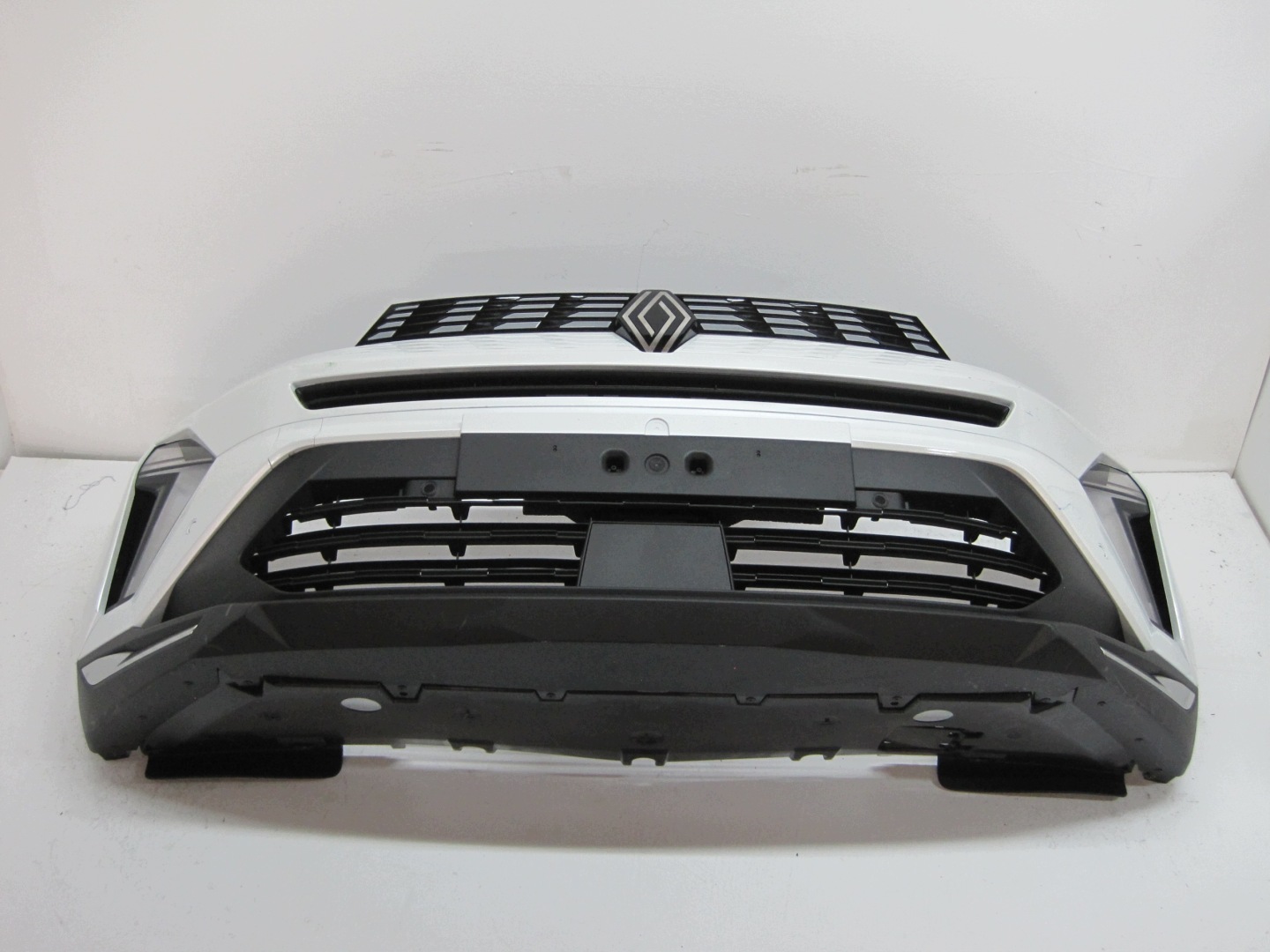 bumper RENAULT SYMBIOZ 6 PDC front front