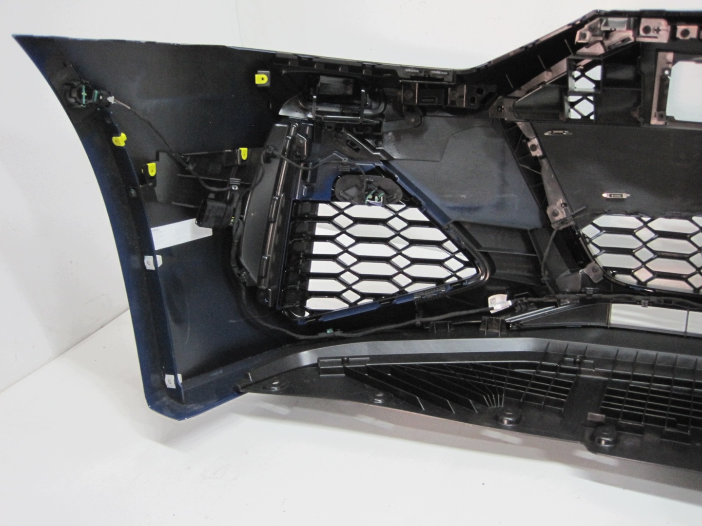 front bumper AUDI A6 4K8 RS6 6 PDC CARBON KAMERA XENON