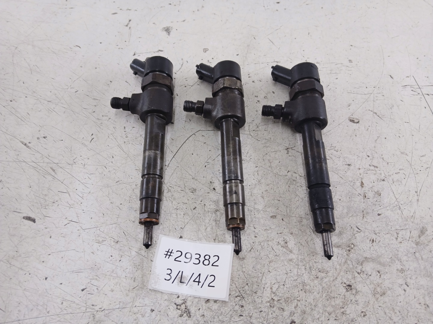 ALFA ROMEO 147 1.9 JTD injector 0445110119