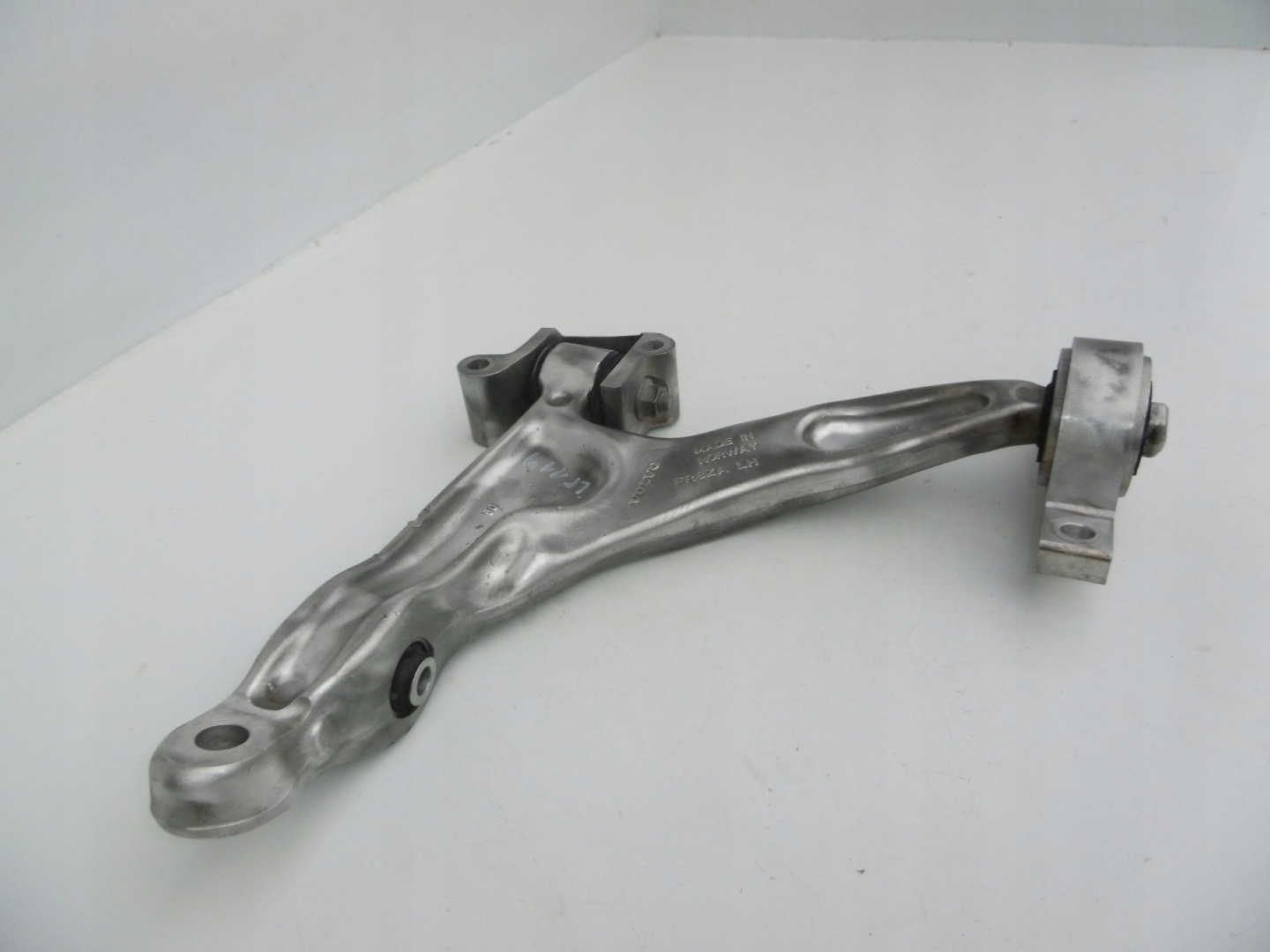 arm left front front lower 32269627 VOLVO S60 III V60 II 18