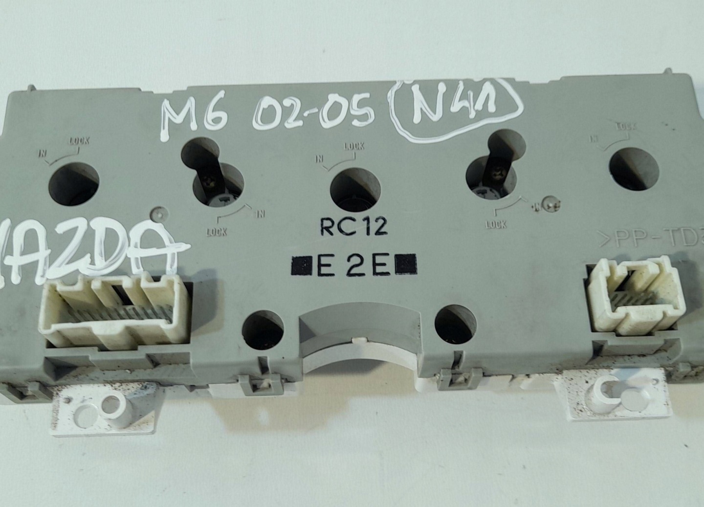 Mazda 6 GG / GH 2002-2005 Unite commande clima / Ogrzewania (N41)