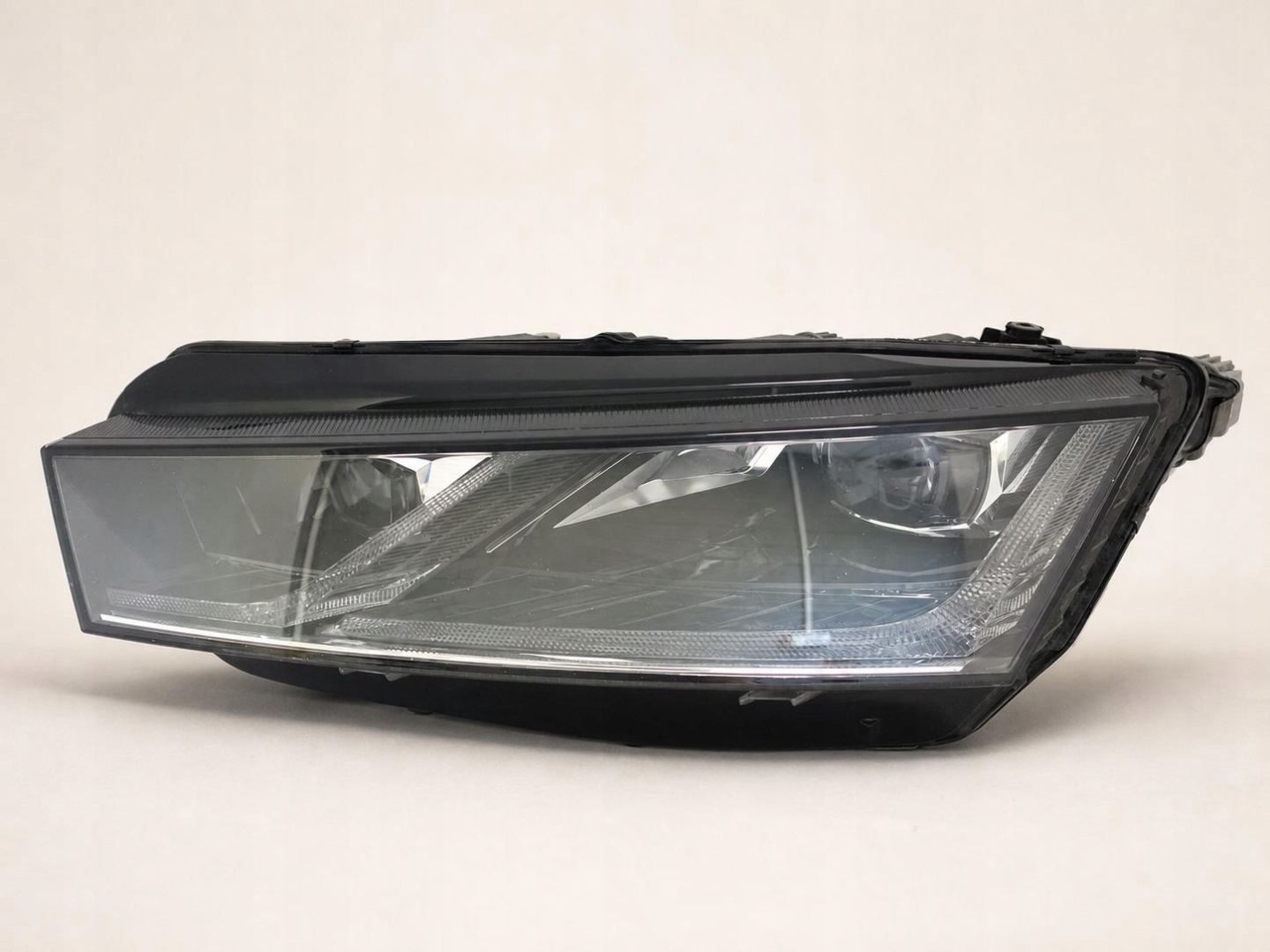 SKODA OCTAVIA IV 4 5E4 20-24 light FULL LED CRYSTAL LIGHTING left front EU
