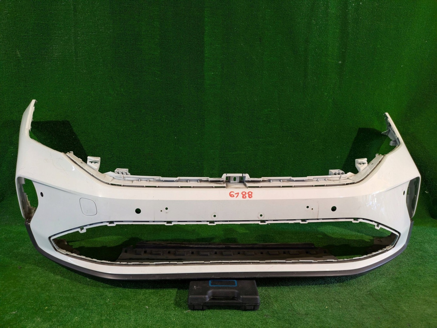 front bumper front VW TAIGO 20- 2G7
