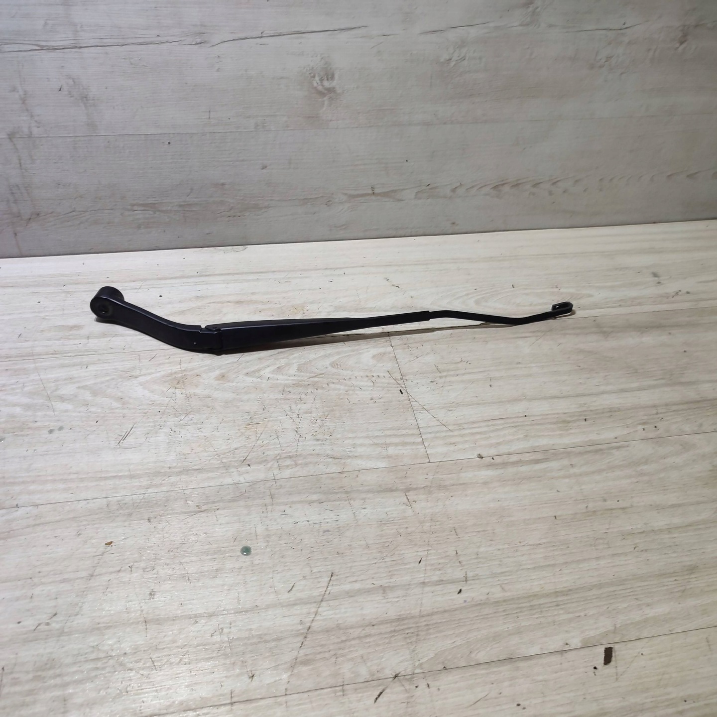 wiper arm windows left side Suzuki Vitara (LY) 0319G97A