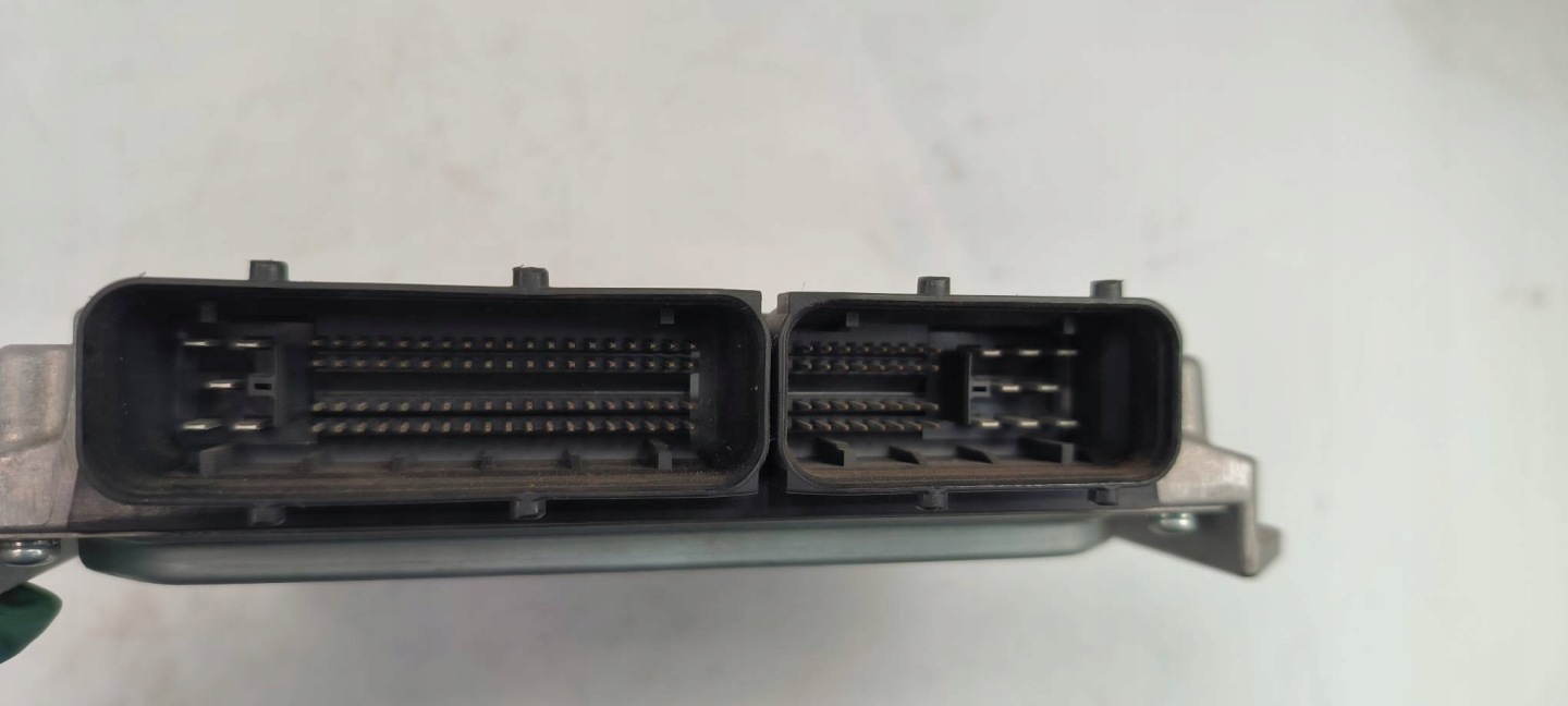 computer Motore ECU 22611AP590 SUBARU LEGACY