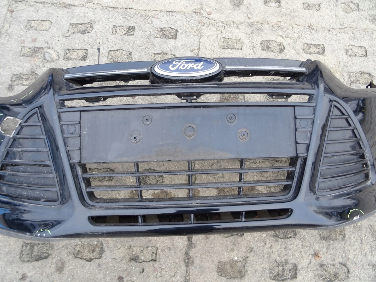 FORD FOCUS MK3 nárazník předek přední PDC senzory