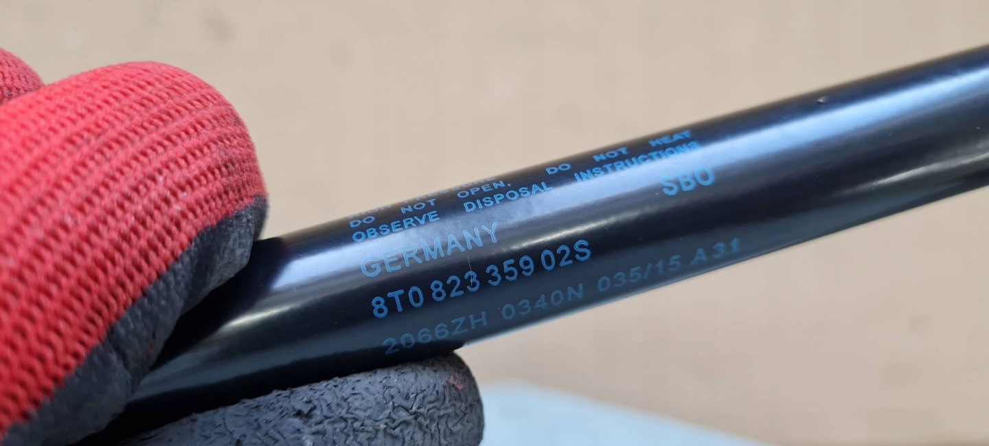 A5 8T LIFT damper shock absorber bonnets front 8T0823359 A4 B8 LIFT