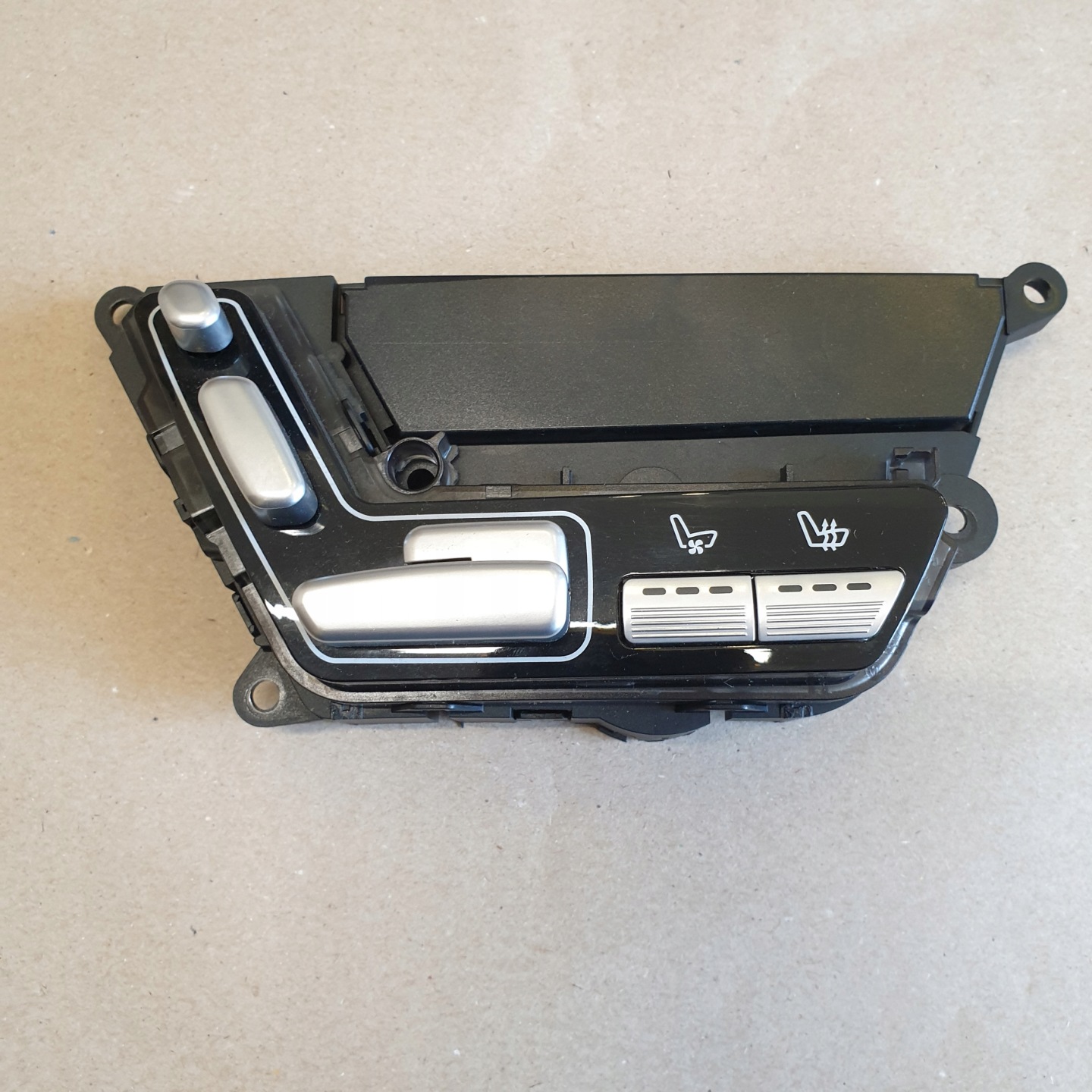 PANEL switch REGULACJA seat KANAPY left rear part MERCEDES S W221 OE EU
