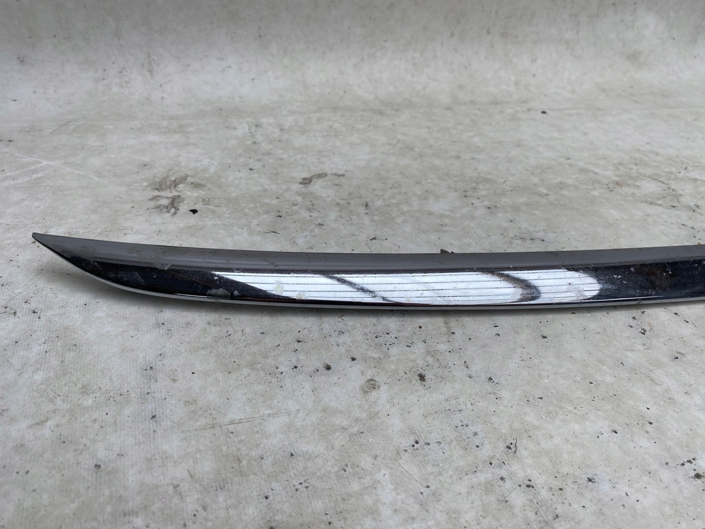 TOYOTA PREVIA II 00- moulding CHROM front 5271128040